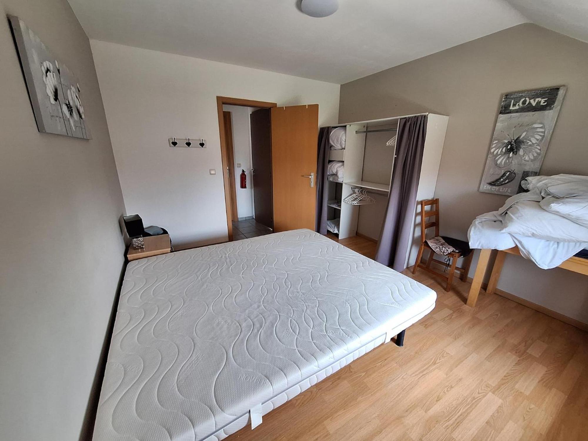 Carlsbourg Cozy Apartment In Paliseul With Garden מראה חיצוני תמונה