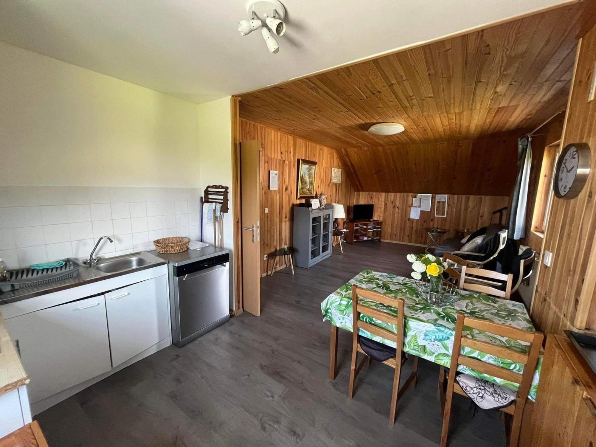 Carlsbourg Cozy Apartment In Paliseul With Garden מראה חיצוני תמונה