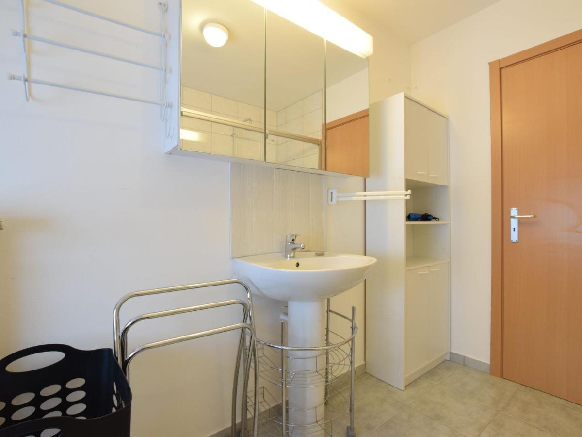 Carlsbourg Cozy Apartment In Paliseul With Garden מראה חיצוני תמונה